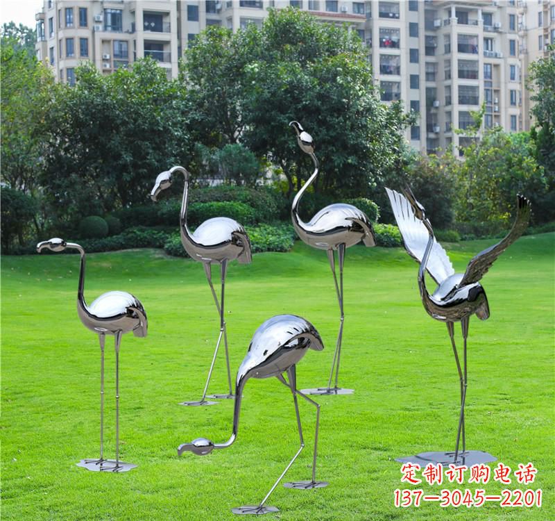 贵阳不锈钢仙鹤雕塑——传承中华文化精髓