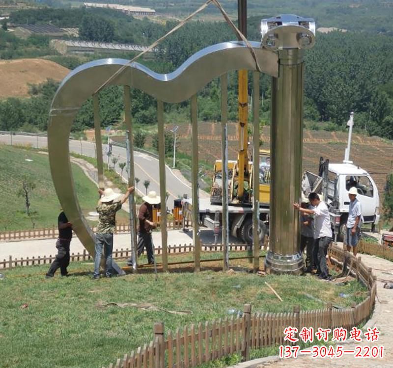 贵阳音乐美学不锈钢竖琴雕塑
