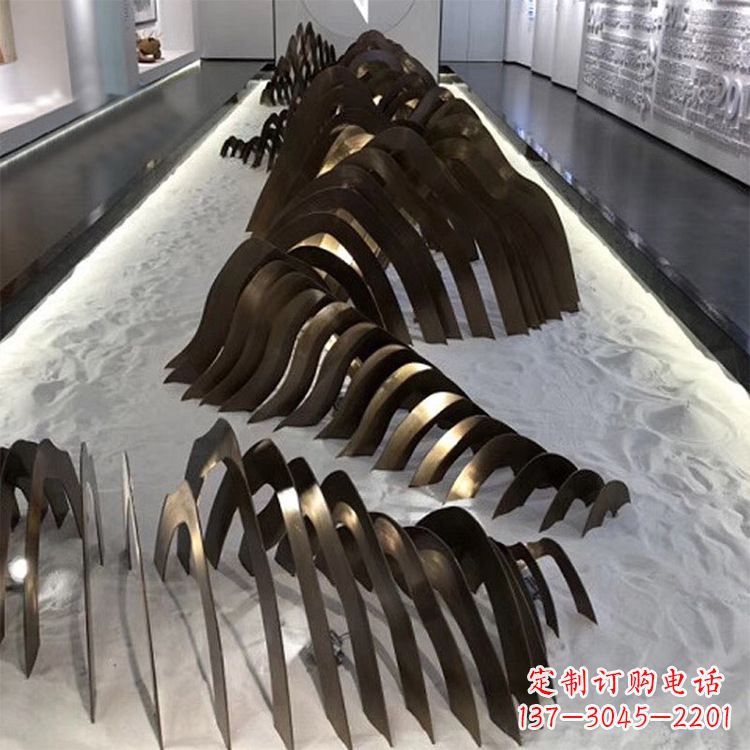 贵阳不锈钢铁艺假山雕塑让自然风景回归