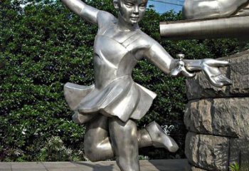 贵阳儿童雕塑不锈钢跳舞人物