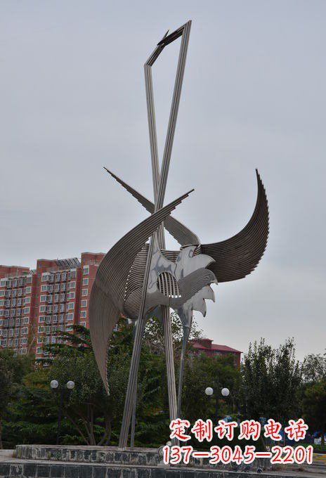 贵阳仙鹤雕塑点亮不锈钢小区