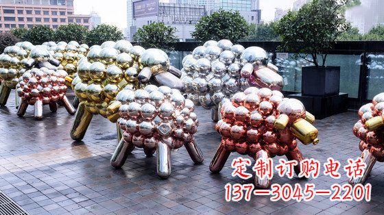 贵阳不锈钢小羊肖恩抽象动物雕塑