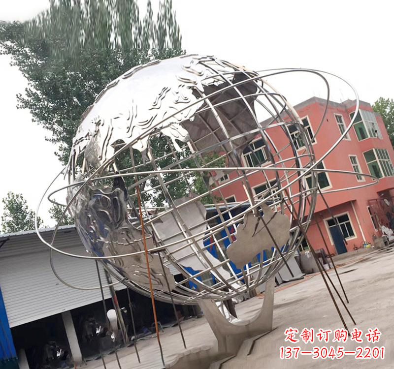 贵阳不锈钢艺术镂空地球仪雕塑