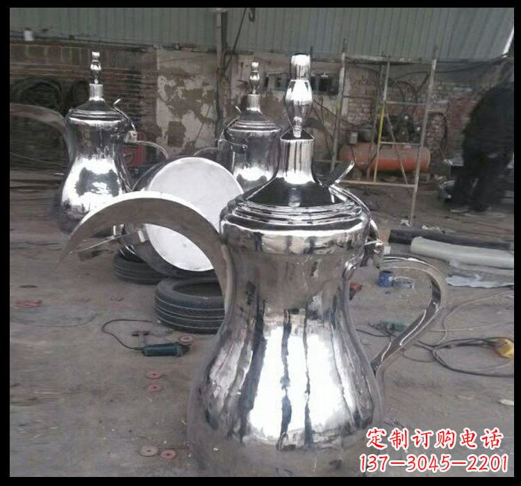 贵阳不锈钢酒壶雕塑传承古典艺术