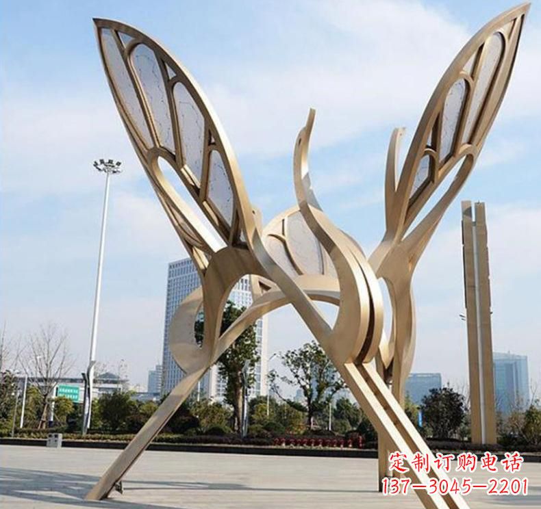 贵阳不锈钢园林仙鹤雕塑传承传统艺术精髓