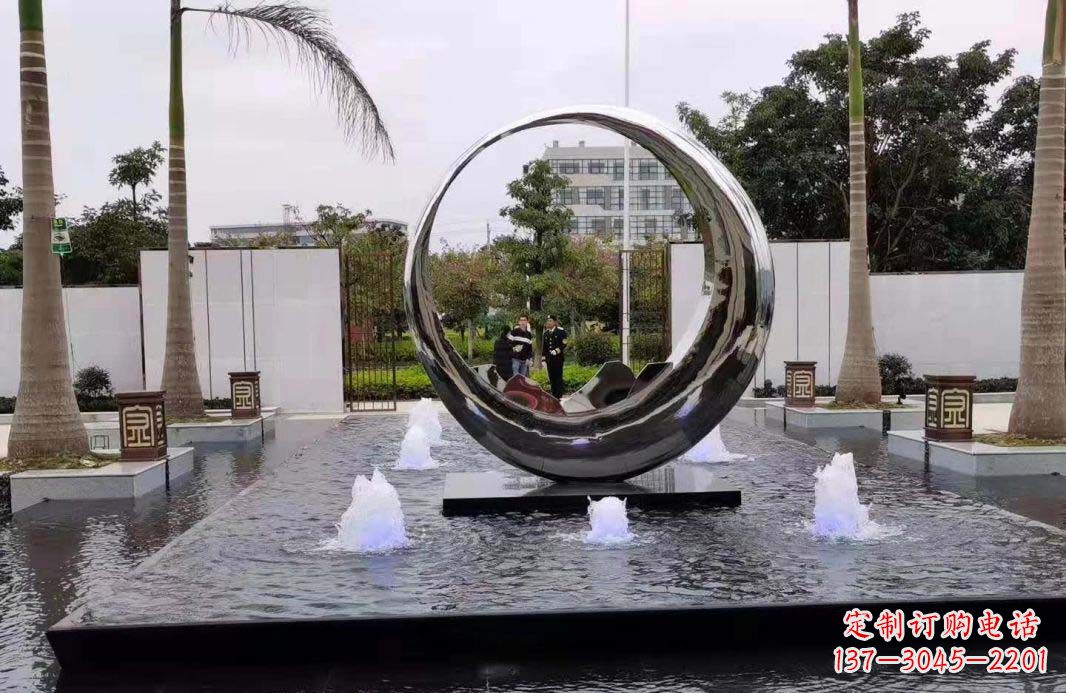 贵阳圆环景观喷泉雕塑视觉与声音的完美结合
