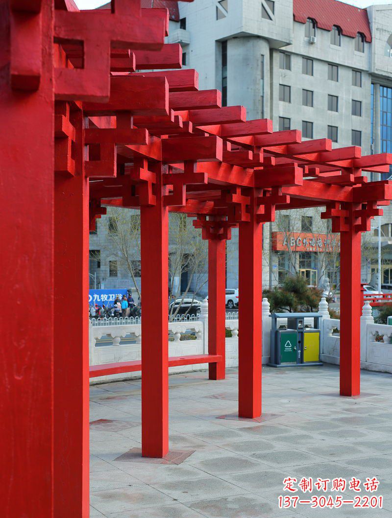 贵阳长廊雕塑描绘城市景观的艺术作品