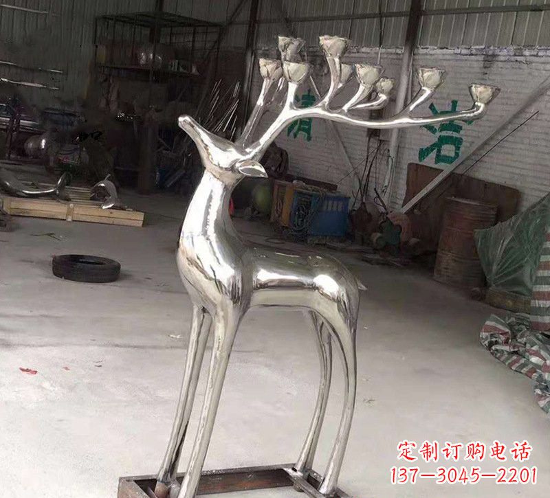 贵阳精美梅花鹿雕塑——点亮不锈钢烛台