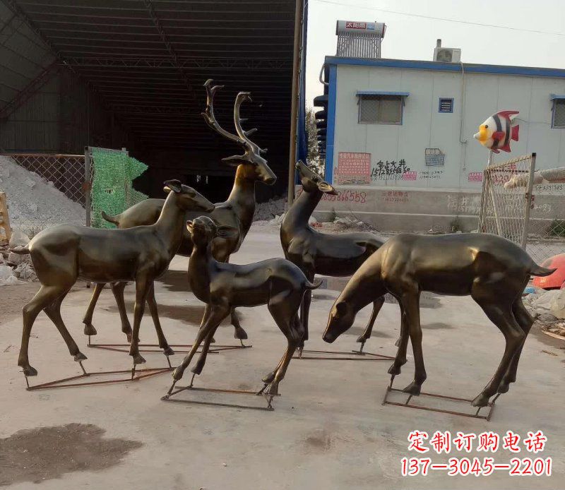 贵阳鹿雕塑抽象之美