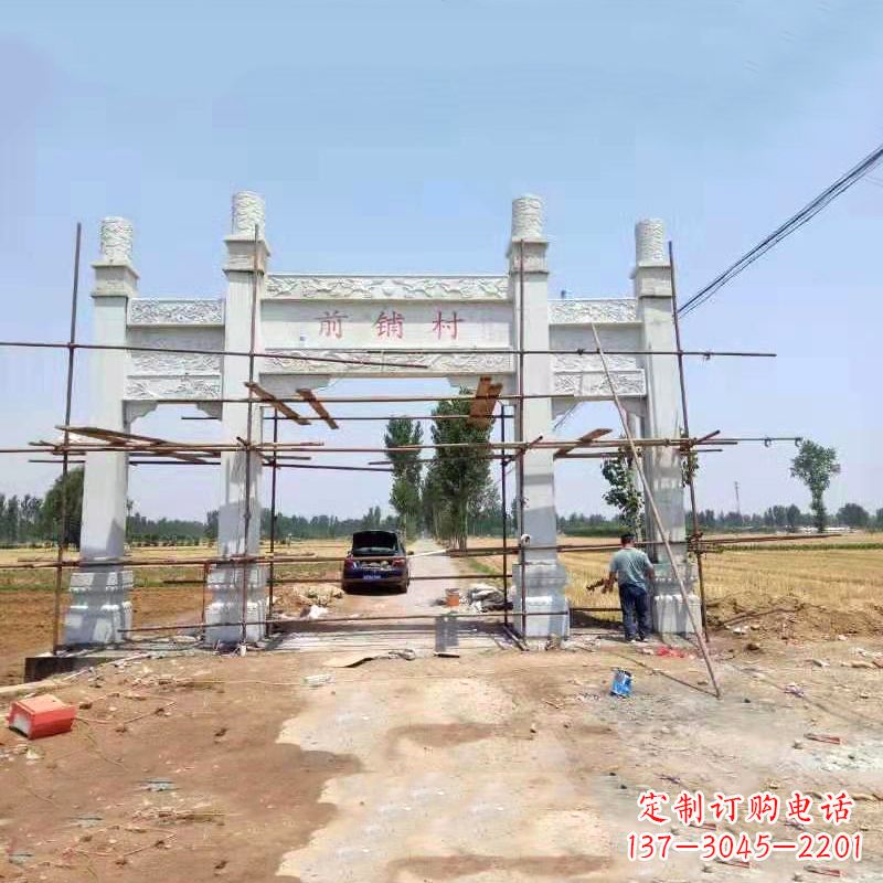 贵阳古老传统——牌坊雕塑