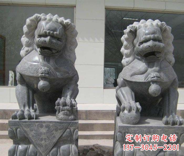 贵阳大理石雕刻的狮子雕塑