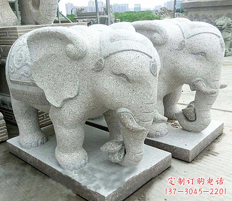贵阳大理石制作的精美招财大象雕塑
