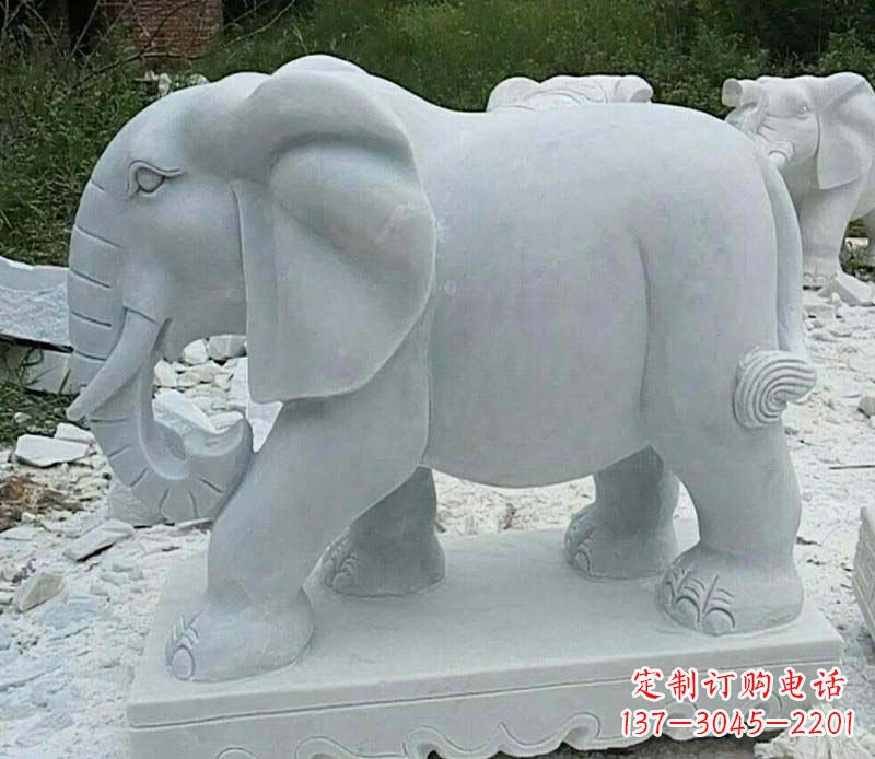 贵阳精雕细琢的大理石大象雕塑