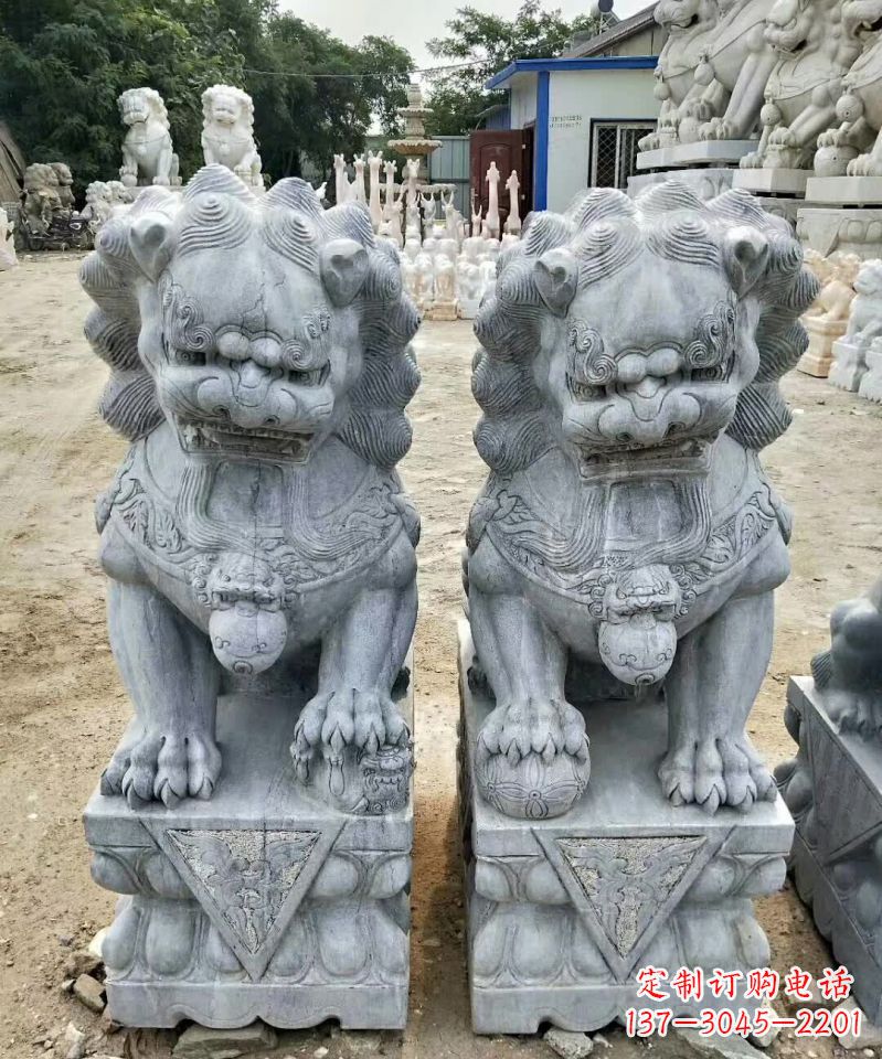 贵阳传统工艺精雕大理石狮子石雕塑
