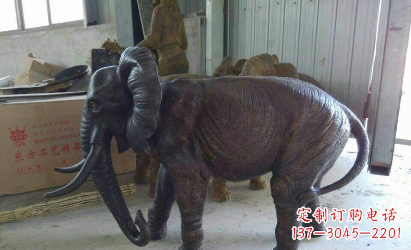 贵阳大象铜雕广场动物雕塑