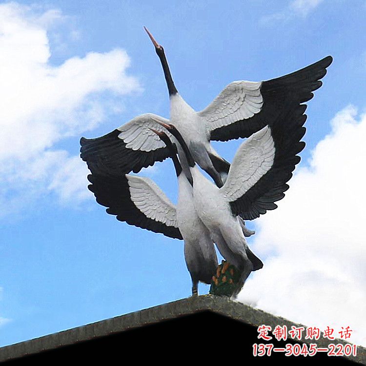 贵阳仙鹤玻璃钢景观动物雕塑