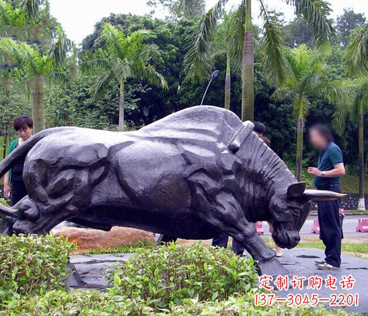 贵阳大型公园动物牛铜雕塑