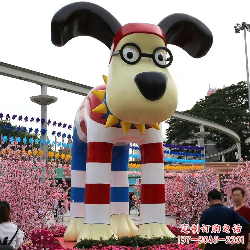 贵阳大型卡通狗雕塑-商场广场动物景观美陈