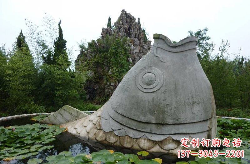 贵阳大型喷水鲤鱼石雕