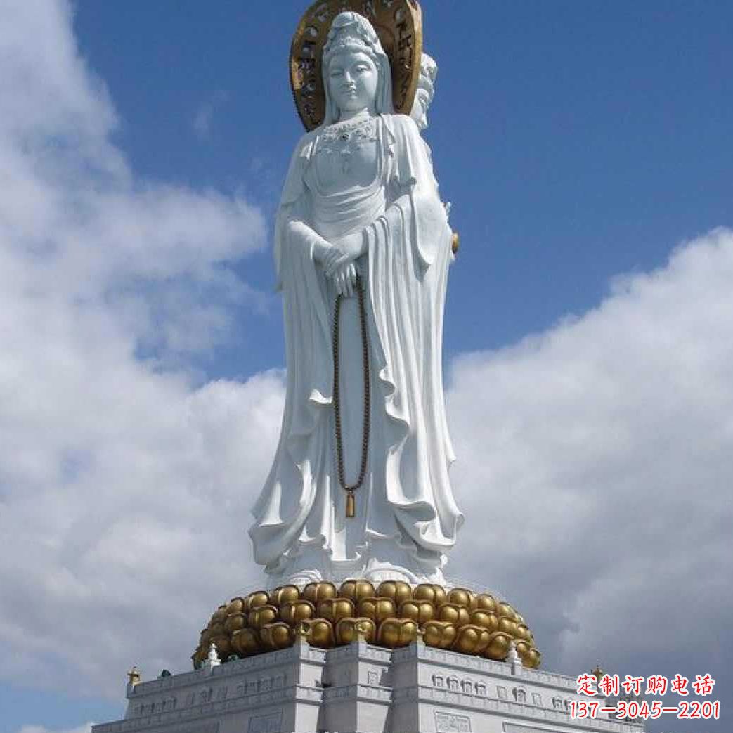贵阳汇聚神灵精灵的大型观音石雕