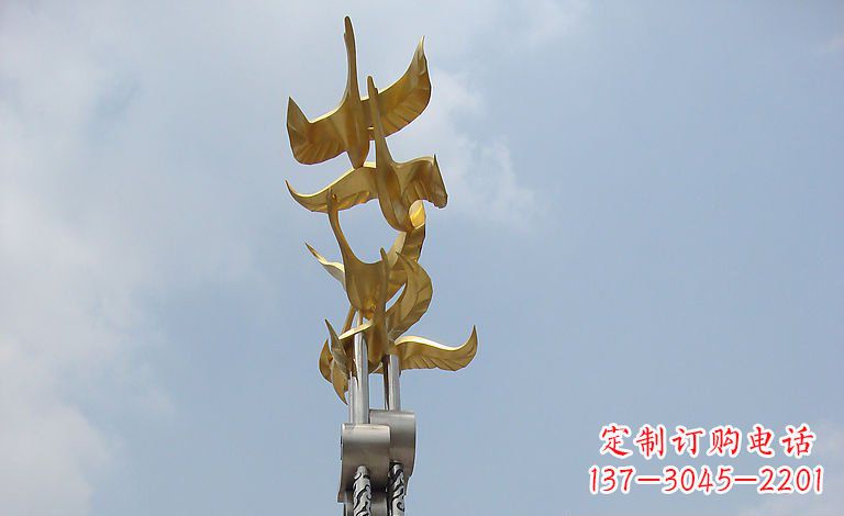 贵阳大雁不锈钢梦想雕塑