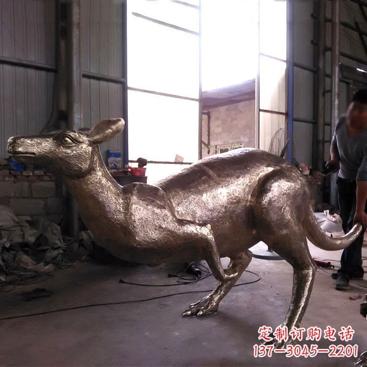 贵阳精美袋鼠纯铜雕塑