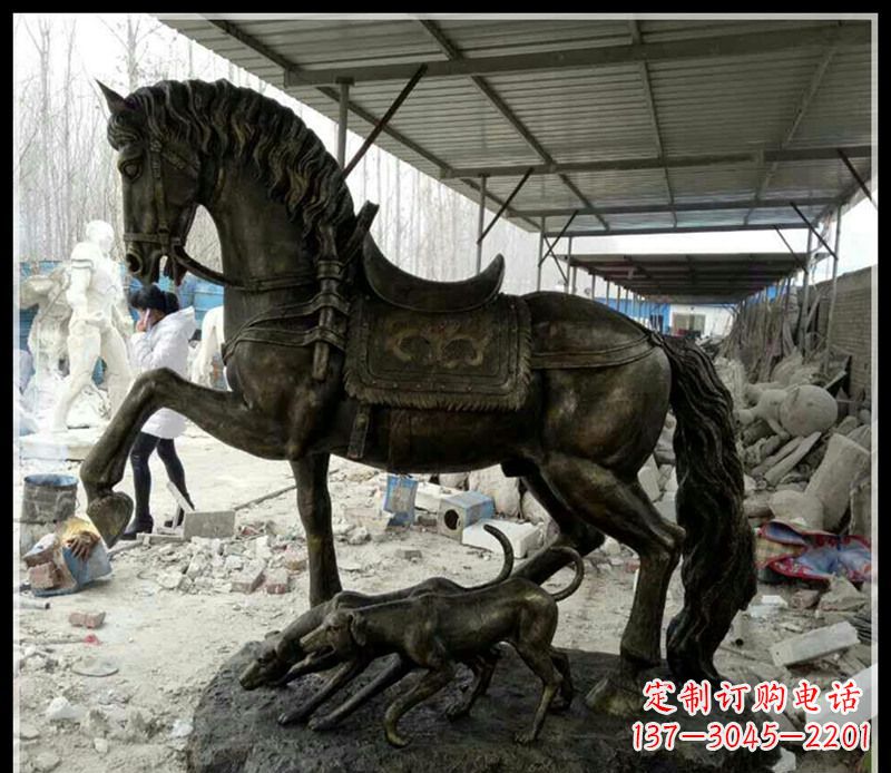 贵阳高品质马雕塑