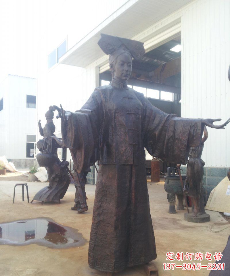 贵阳清朝女子古代人物铜雕塑