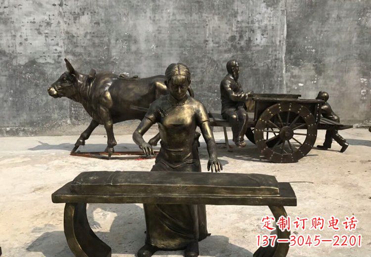 贵阳精美绝伦的古筝铜雕