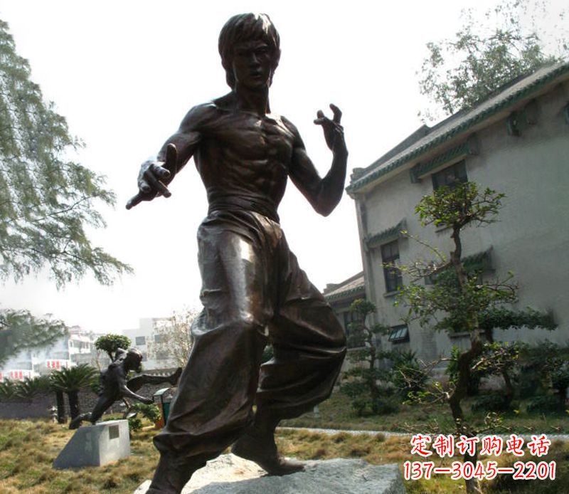 贵阳传奇人物李小龙铜雕