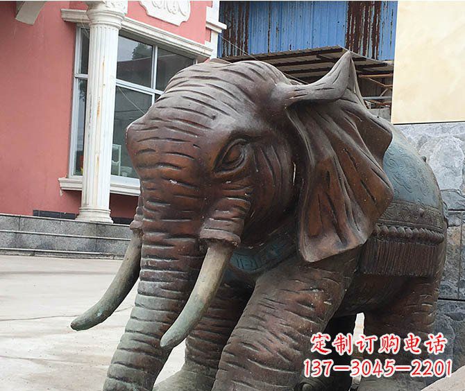 贵阳动物大象公园铜雕摆件