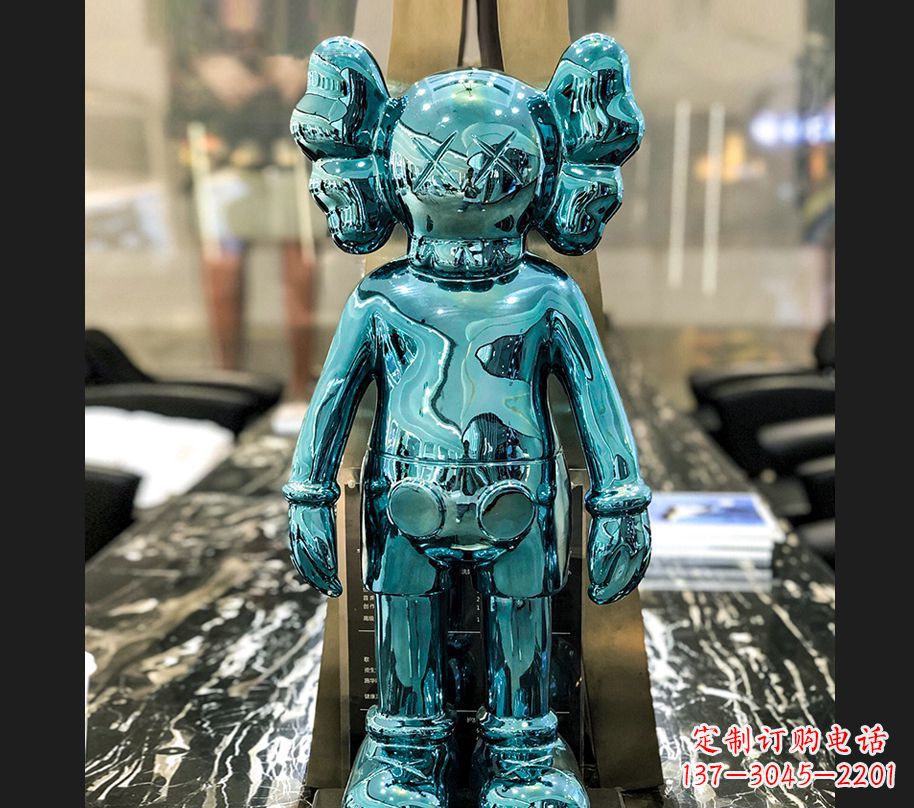 贵阳动漫不锈钢机器人雕塑