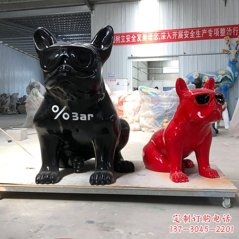 贵阳精致可爱的不锈钢斗牛犬雕塑