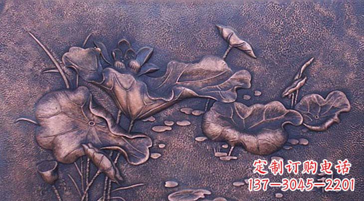 贵阳锻铜荷花雕塑