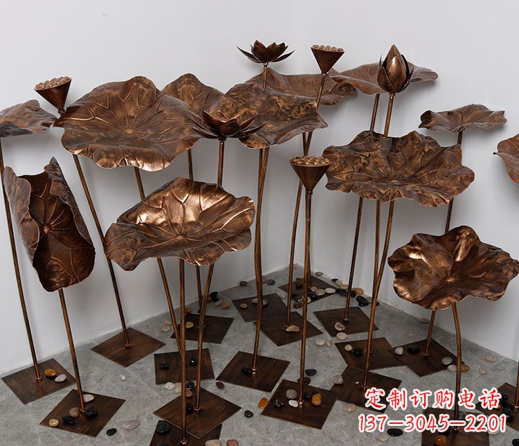 贵阳锻铜荷花景观雕塑
