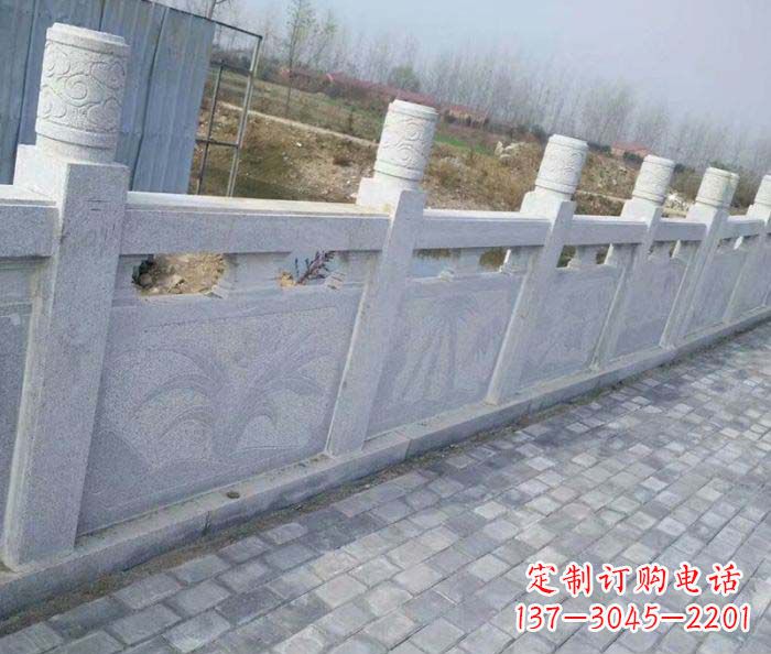 贵阳传统石栏板雕塑