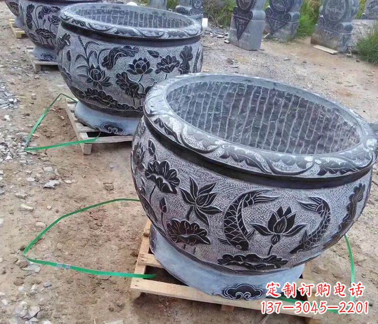 贵阳古典水缸雕塑