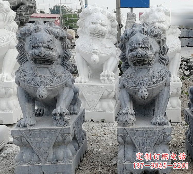 贵阳仿古青石狮子塑像