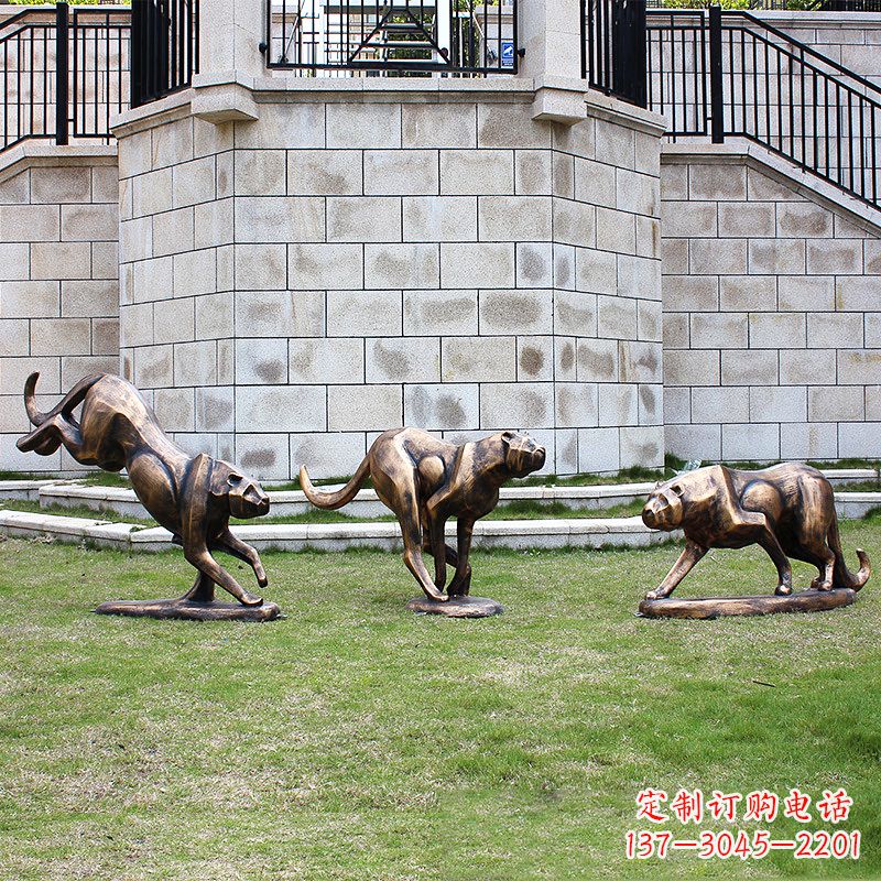贵阳仿铜金豹抽象玻璃钢雕塑