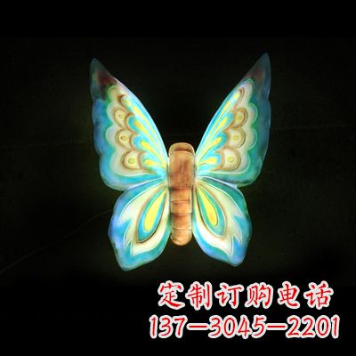贵阳蓝色闪耀的夜晚——37x48x20”发光蝴蝶雕塑