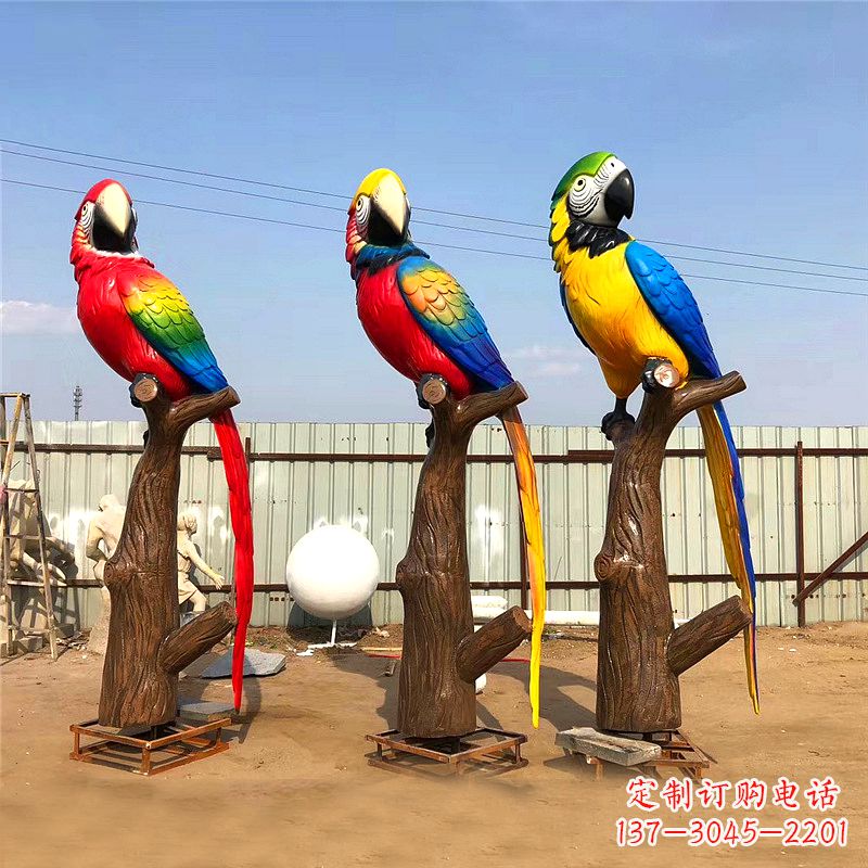 贵阳玻璃钢鹦鹉雕塑