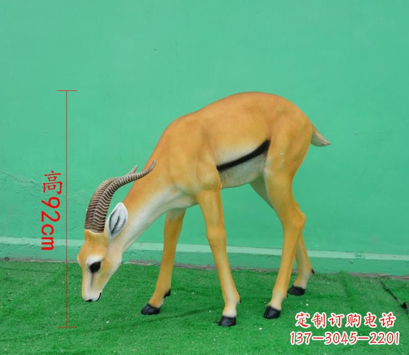 贵阳公园玻璃钢动物仿真羚羊雕塑