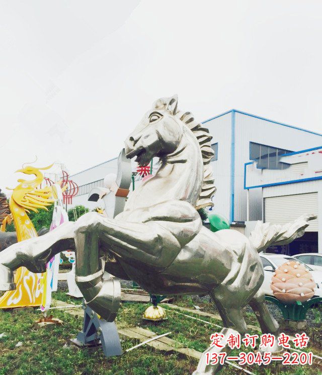 贵阳产品名称优雅的不锈钢雕塑——奔马