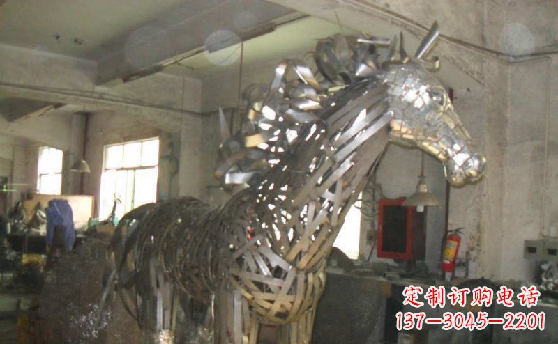 贵阳不锈钢抽象马动物雕塑