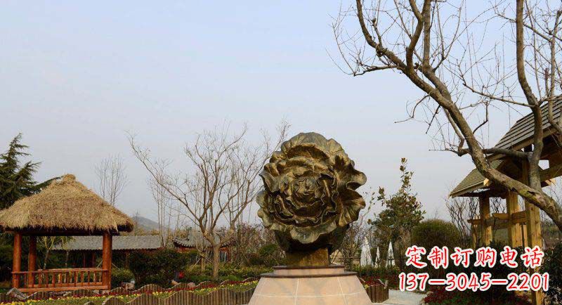贵阳公园大白菜景观铜雕