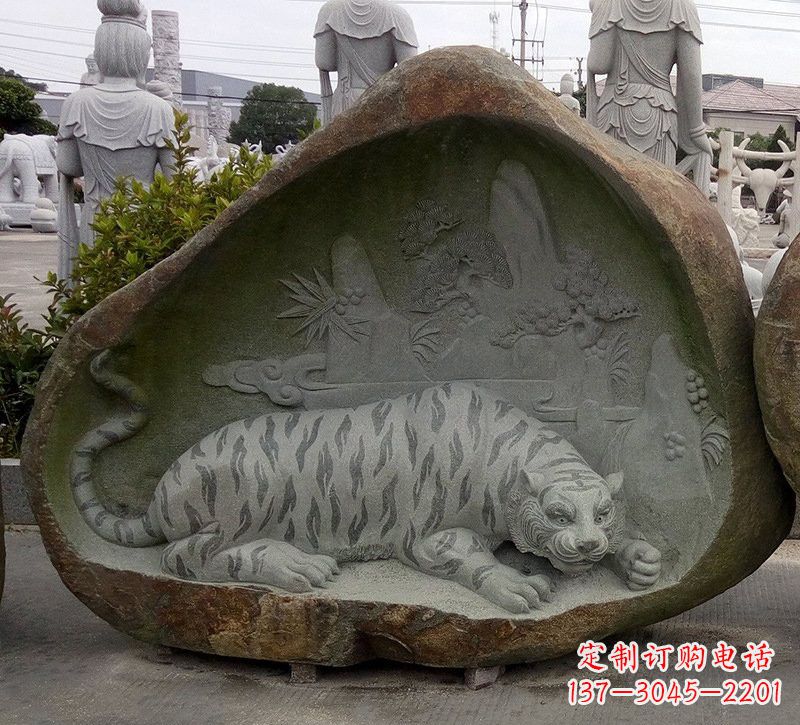 贵阳营造自然璀璨，浓厚动物气息的老虎雕塑