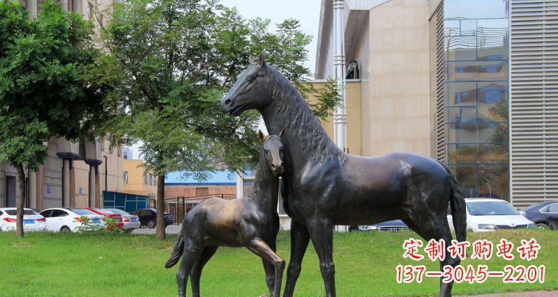 贵阳优质实木母子马铜雕