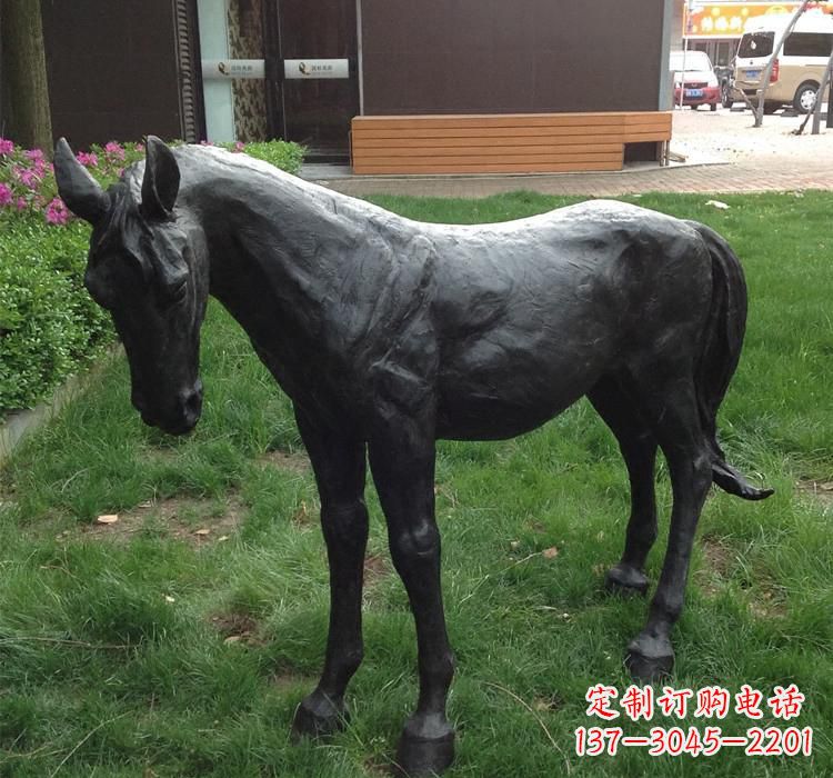 贵阳公园铜马雕塑