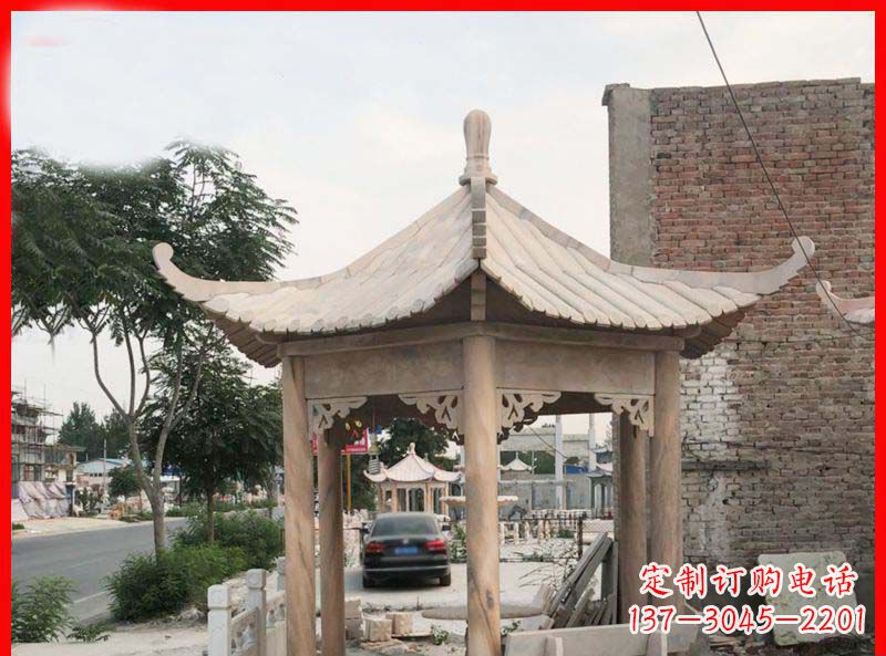 贵阳公园晚霞红六角石凉亭雕塑