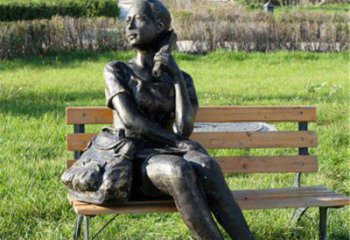 贵阳人物座椅雕塑——少女望远